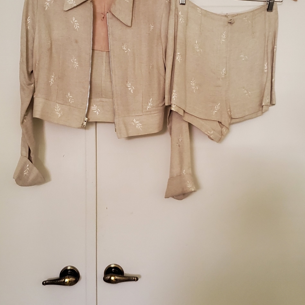 Short Set